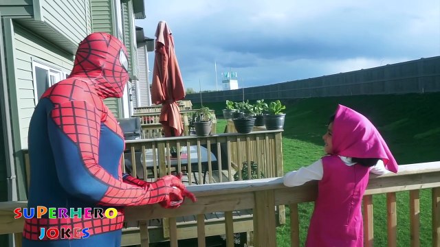 MASHAS DOLLS GET CRUSHED UNDER RECKLESS JOKERS CAR w/ SPIDERMAN