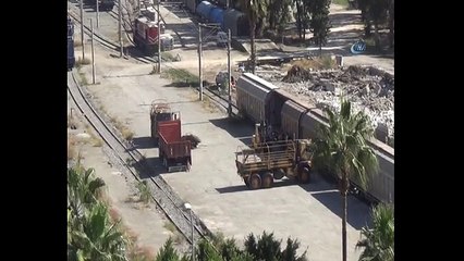 Hatay sınırına askeri malzeme sevkiyatı kamerada