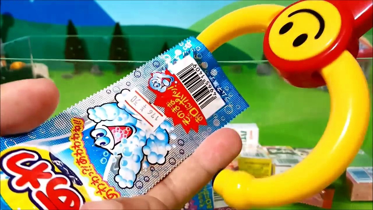 アンパンマン バイキンマン おもちゃアニメ 何が出るかな？キャラクターいっぱい 箱の中から箱がでてくるよ 英語 数字 知育 キッズ アニメ＆おもちゃToy Anpanman