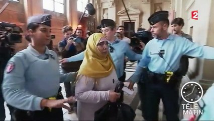 Affaire Merah : le comportement polémique de la mère des frères Merah