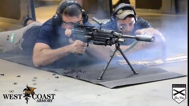 Suppressor Meltdown! 700 round burst through an M249 SAW!