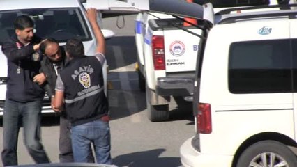 Eski Sevgilisinin Babasını Su Borusuyla Öldüren Şahıs Tutuklandı