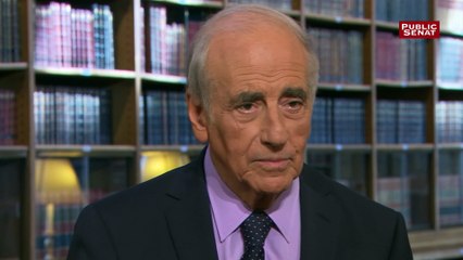 Quand une dame confond Bernard Cazeneuve avec Eric Ciotti