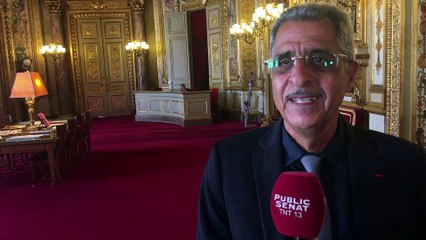 « Cela fait 67 ans que je me baigne dans l’eau douce de Guyane » s’indigne le sénateur Antoine Karam
