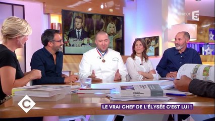 La drôle d'habi­tude alimen­taire de Brigitte Macron