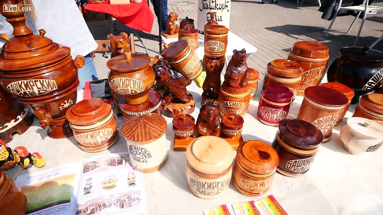 Bashkir Honey Fair in Ufa. "Real Russia"