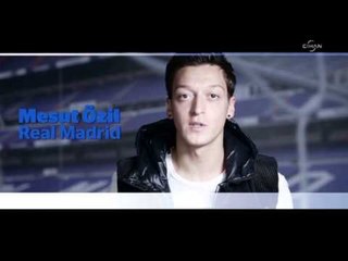 Başbakan Erdoğan'a İspanya'da Türk futbolcuların klibi hediye edildi