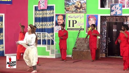 ---AFREEN KHAN - MENU GHUNGROO PANE PE GAYE - 2017 PAKISTANI MUJRA DANCE - YouTube