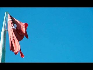 Karabük'ün en büyük bayrağı göklere çekildi
