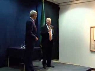 Kerry Suudi Arabistan'da