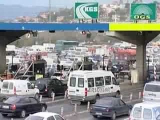 Köprü ve otoyollar para bastı