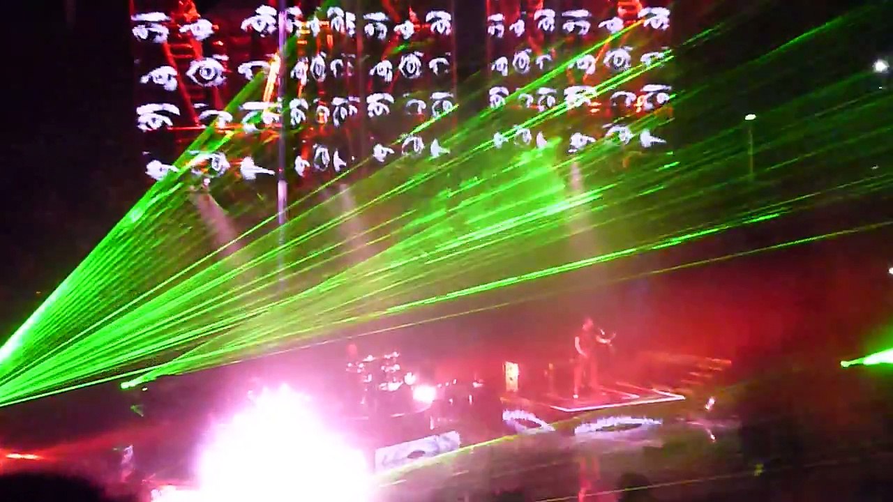 Muse - New Born, Acer Arena, Sydney, NS, Australia  12/10/2010