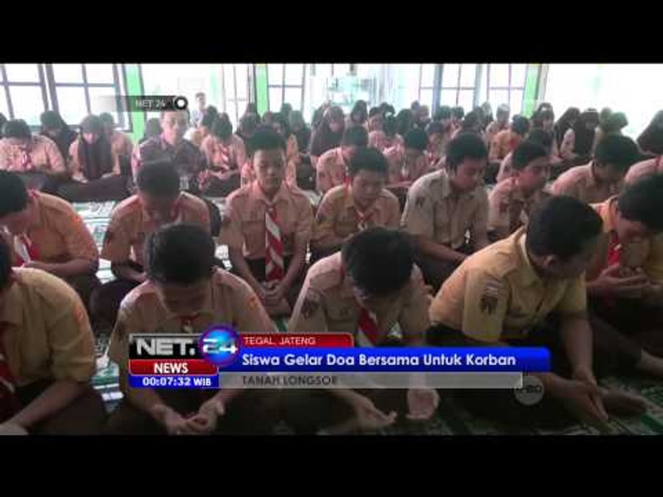Doa Bersama untuk Korban Longsor Banjarnegara oleh Puluhan Pelajar Slawi -NET24