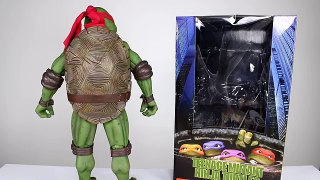 NECA RAPHAEL 1:4 Scale Teenage Mutant Ninja Turtles Action Figure Toy Review