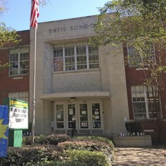 This school is changing its name from Jefferson Davis to Barack Obama [Mic Archives]