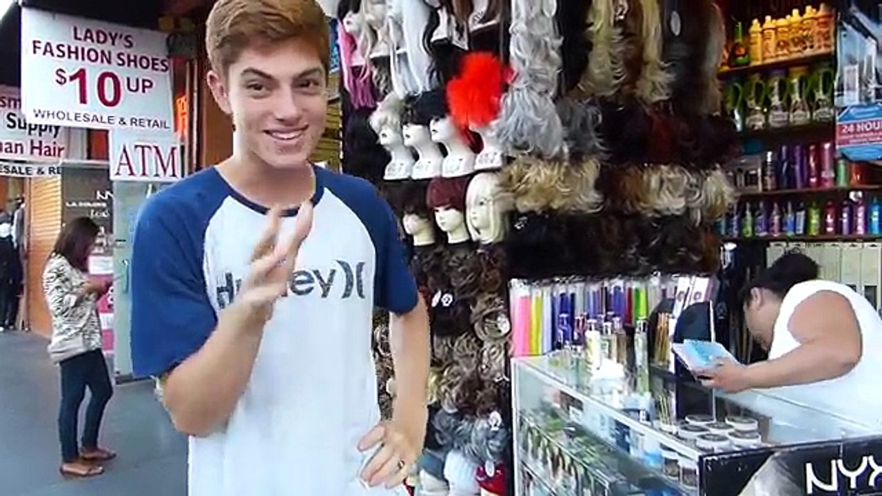 Dressing Up as a Girl to Frat Party (Full Version)