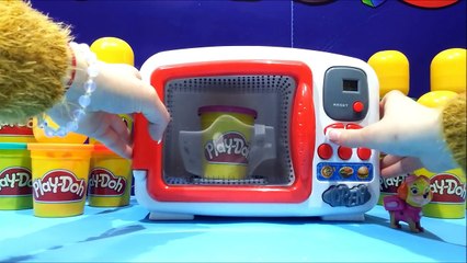 Paw Patrol Play Doh Kinder Surprise Eggs Toy Videos & Microwave Oven Juguetes de Patrulla Canina