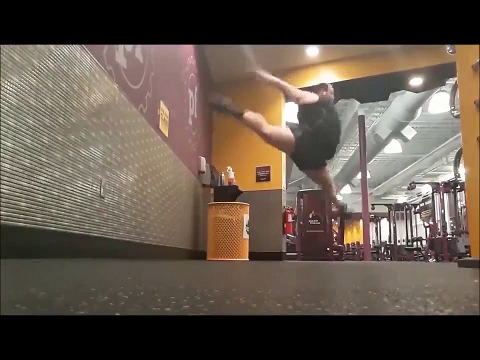 Dancer Shows Off Impressive Stretching Routine