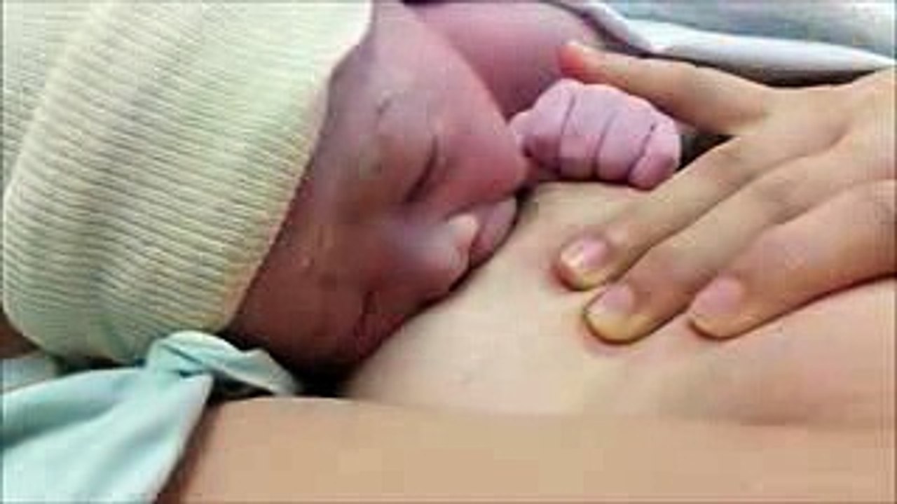 BREASTFEEDING A NEWBORN BABY JUST BORN FIRST  wilson baby day 1