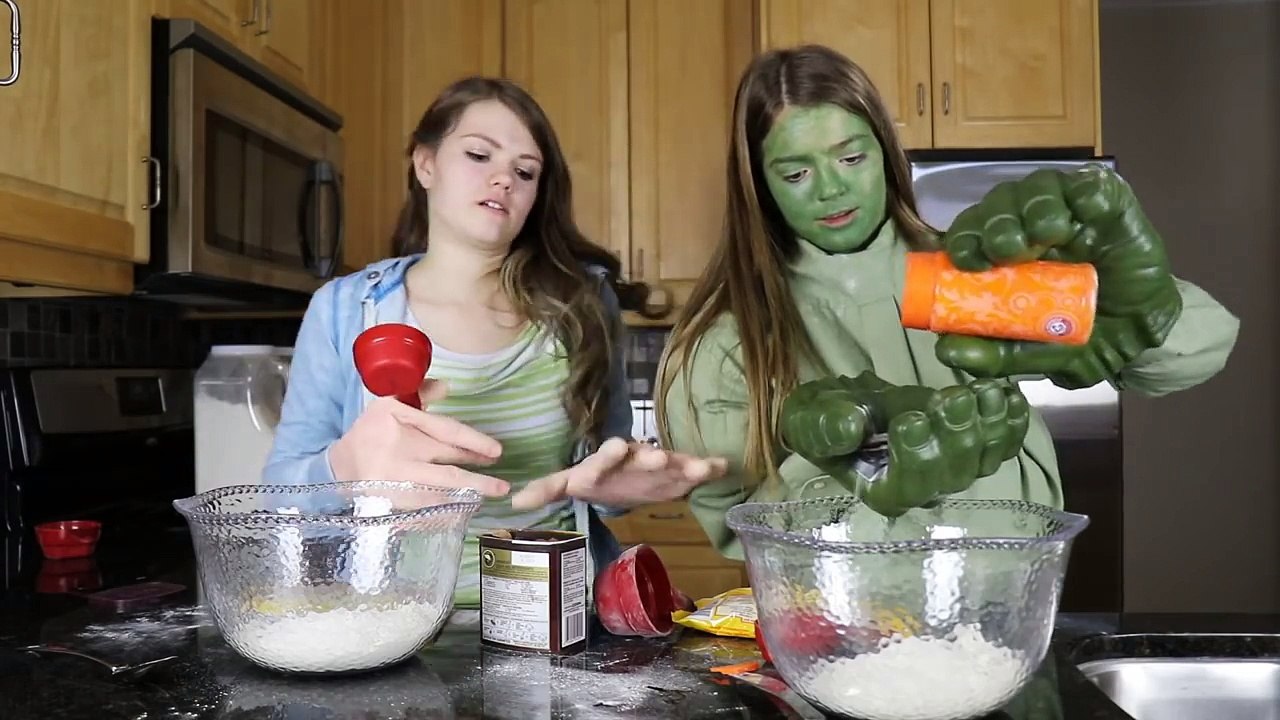 Big Hands Cooking Challenge!