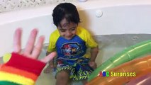 Finger Family Song Baby Nursery Rhymes for Kids Learn COLORS with RYAN Pop Balloons in Bathtub Fun