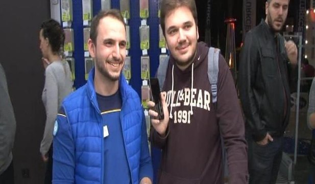 iPhone 8 İstanbul'da satışa sunuldu: Fiyat yüksek ama almak zorunda kalıyoruz