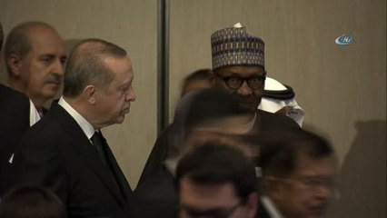 D-8 Zirvesine Katılan Devlet ve Hükümet Başkanları Aile Fotoğrafı Çektirdi