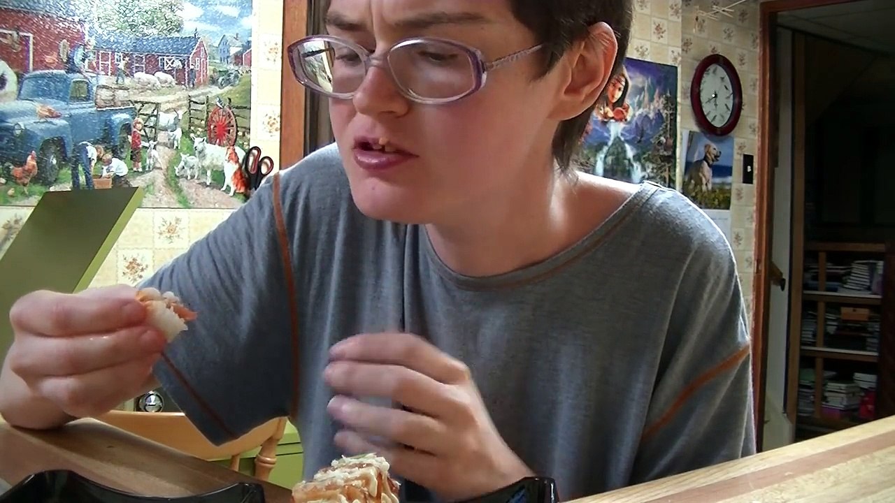 {ASMR} Dynamite Roll and Spicy Salmon Sushi