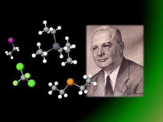 12 * L'homme qui empoisonna l'Humanité en voulant la sauver.