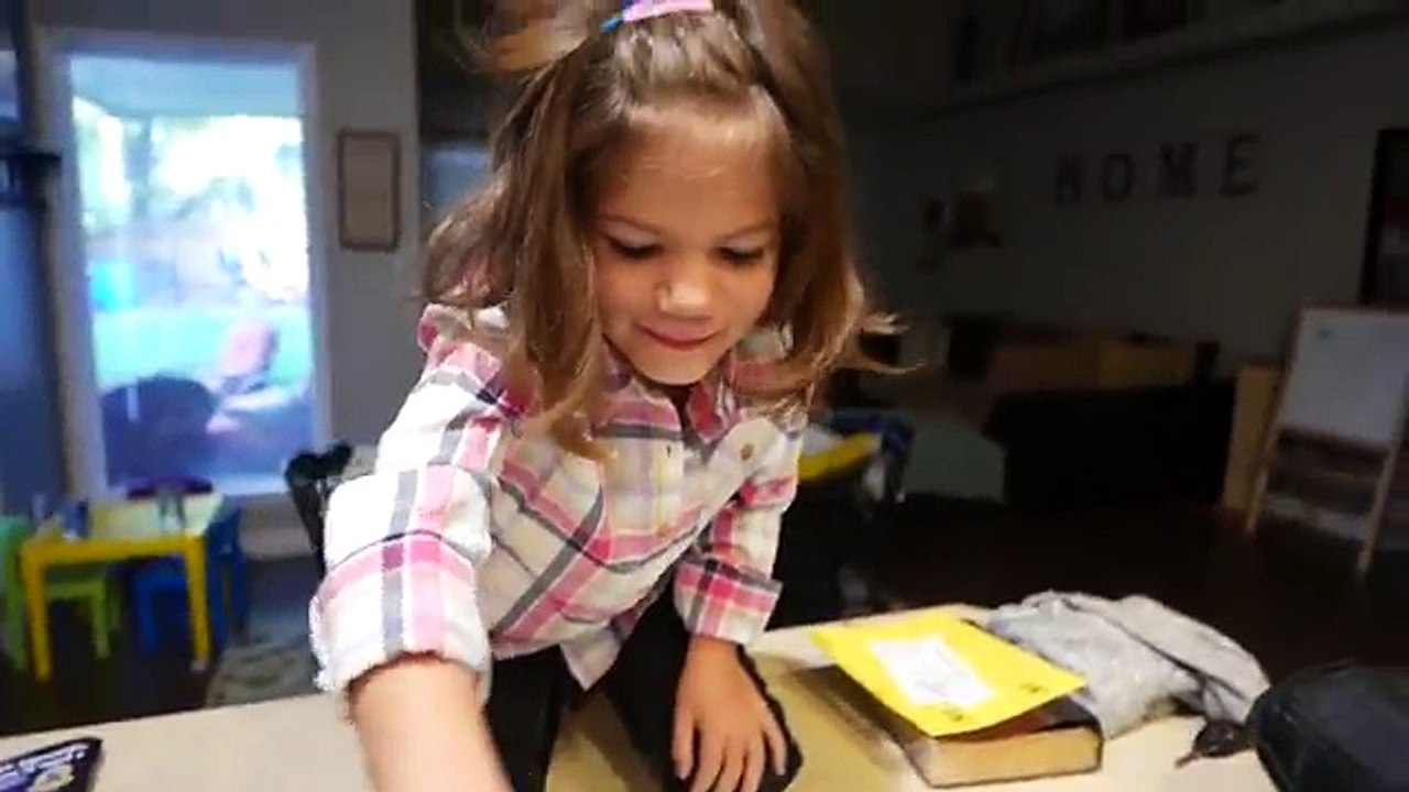 Sad Isabel (Lilly) - She Broke the Window?!? Capri (Kate) Home Sick | Twins & Toys Family Vlog