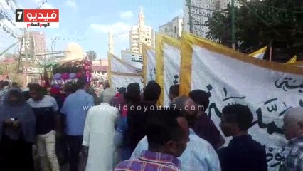 الآلاف فى مسيرة ختامية لمولد الدسوقى وحلقات الذكر بكفر الشيخ