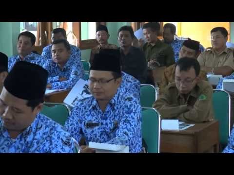 NET12 - Penghulu Ponorogo tuntut dibuat aturan jelas mengenai pencatatan nikah luar kantor