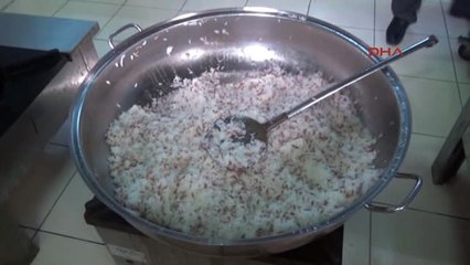 Bitlis'te Yaşlılara 2 Öğün Sıcak Yemek