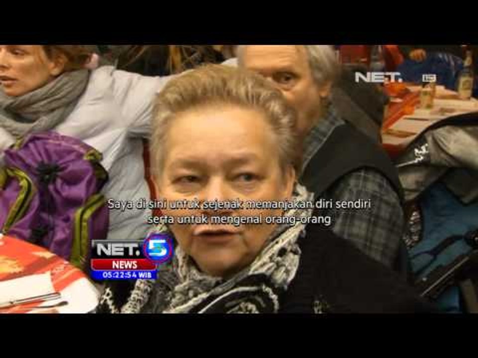 NET5 - Penyanyi Jerman mentraktir 3000 Tunawism...