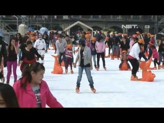NET12 - Lapangan es raksasa di Zocalo Square, Mexico dipadati pengunjung
