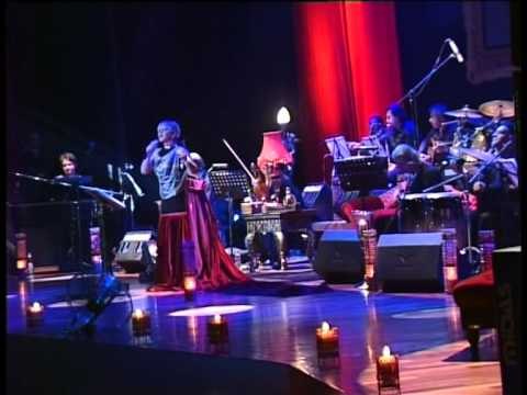 Sezen Aksu Açıkhava konseri