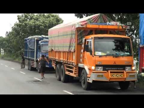 NET17 - Dampak Cuaca Buruk Ruas Jalan Pantura Rusak