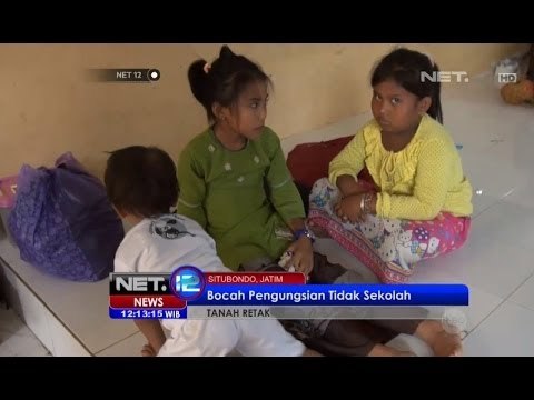 NET12 - Ruang Kelas Dihuni Pengungsi, Siswa Situbondo Tak Bisa Sekolah