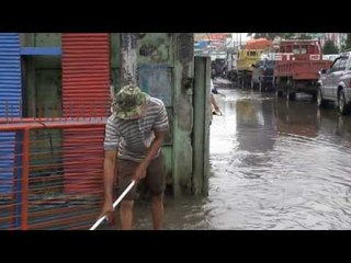 NET17 - Jalan alternatif Cibubur dekat kediaman Presiden SBY tergenang banjir