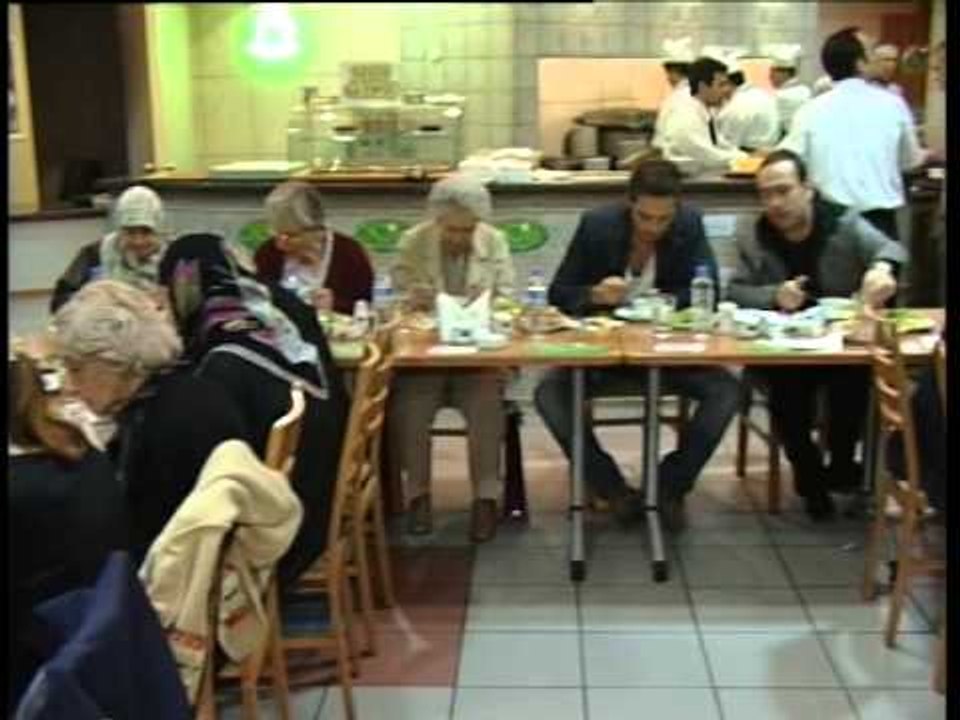 Gökhan özen İmza Günü