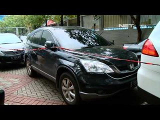 NET17 - KPK menyita mobil Wawan tersangka korupsi