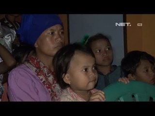 Download Video: NET24 - Pengungsi Tanah Retak Situbondo Dihibur Acara Nonton Film Bareng