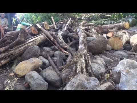 NET17 - Bantuan alat berat untuk evakuasi longsor Bali belum datang