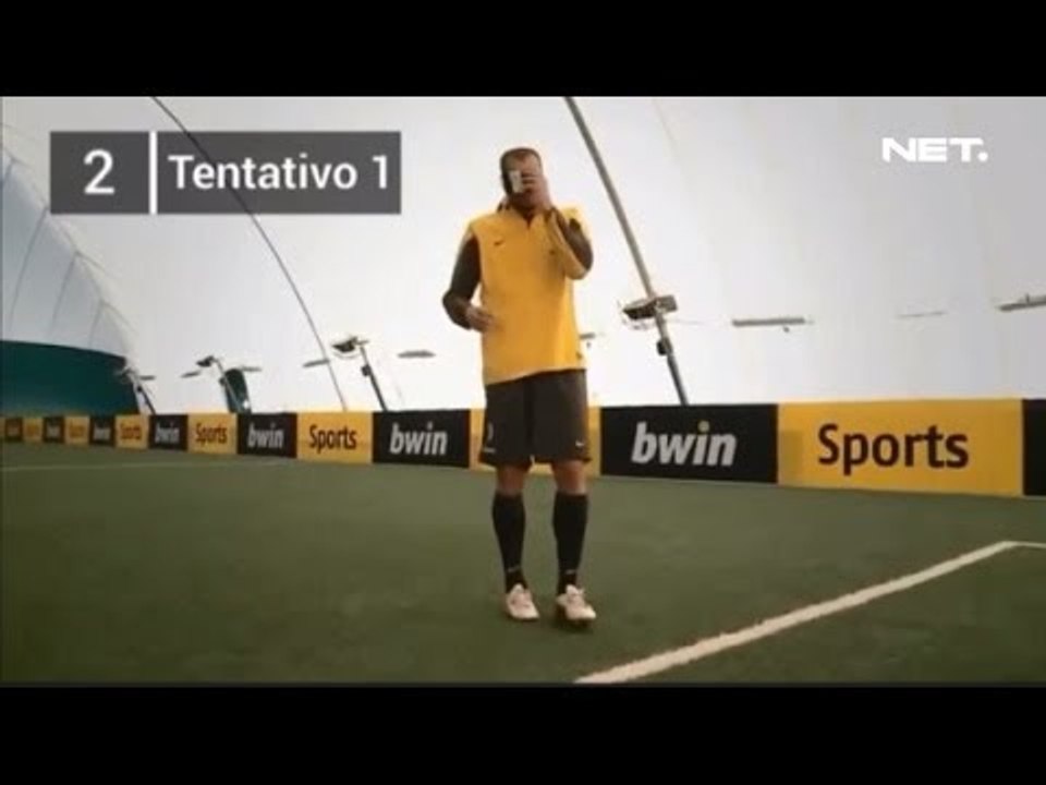 NET24 - Juggling Bola dengan Mata Tertutup