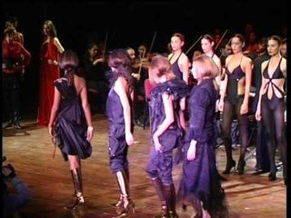 Moda Defilesi