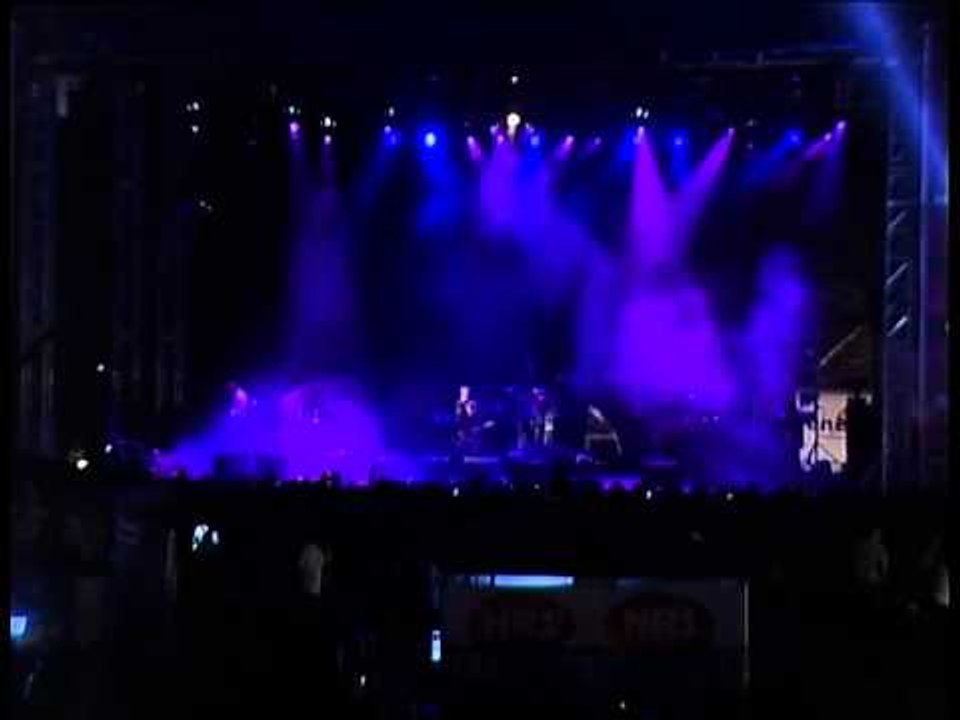 Mor ve ötesi- Canlı Performans