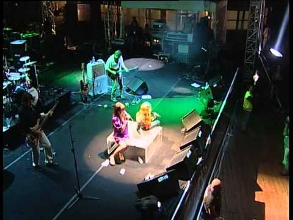 Nil Karaibrahimgil Konser Görüntüleri