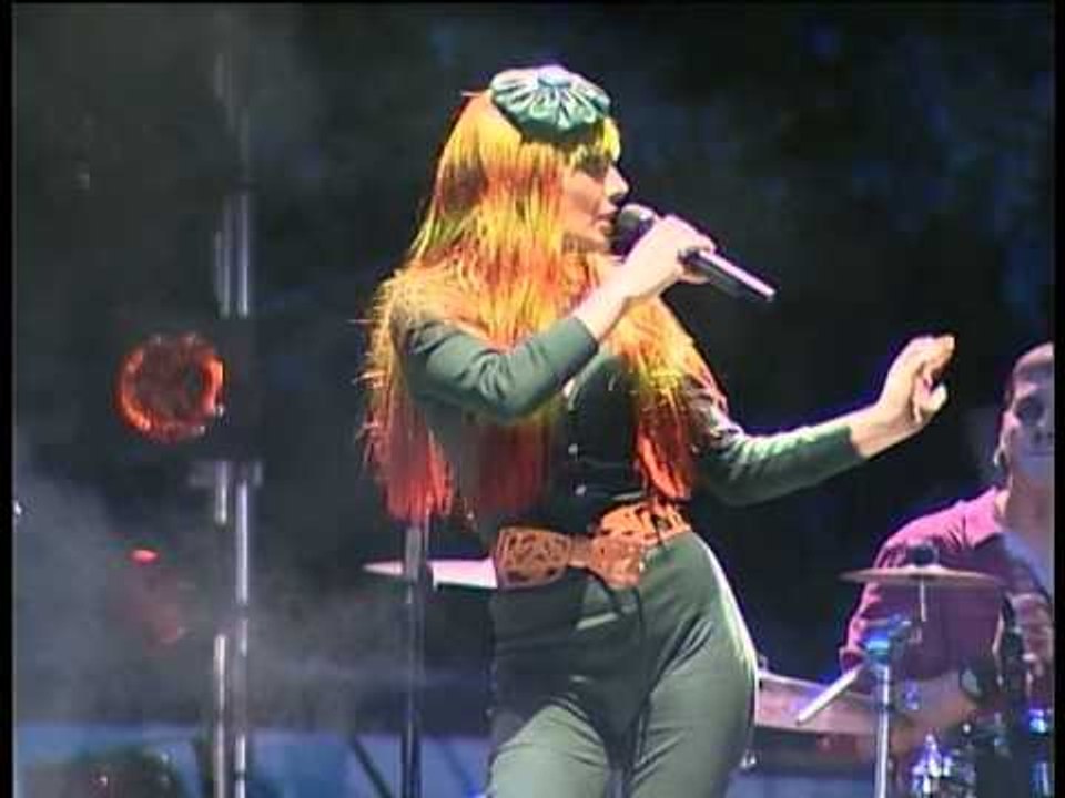 Nil Karaibrahimgil Konser Görüntüleri