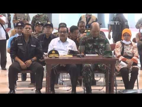 NET17 - Letusan Gn. Kelud di Kediri menyebabkan 93ribu jiwa di empat Kab. terkena dampaknya