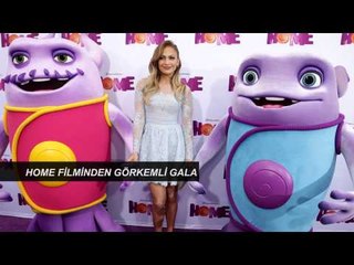 Ariana Grande'den Taklit Şov,Taylor Swıft'ın Single Bilmecesi